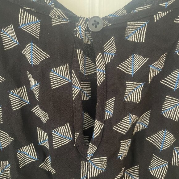 Dress or Bathing Suit Cover Up, Size Medium - Picture 5 of 6